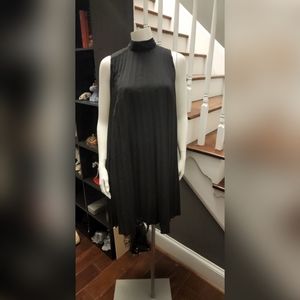 Kaari Blue black pleated sleeveless dress